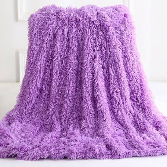 Luxury shaggy blanket